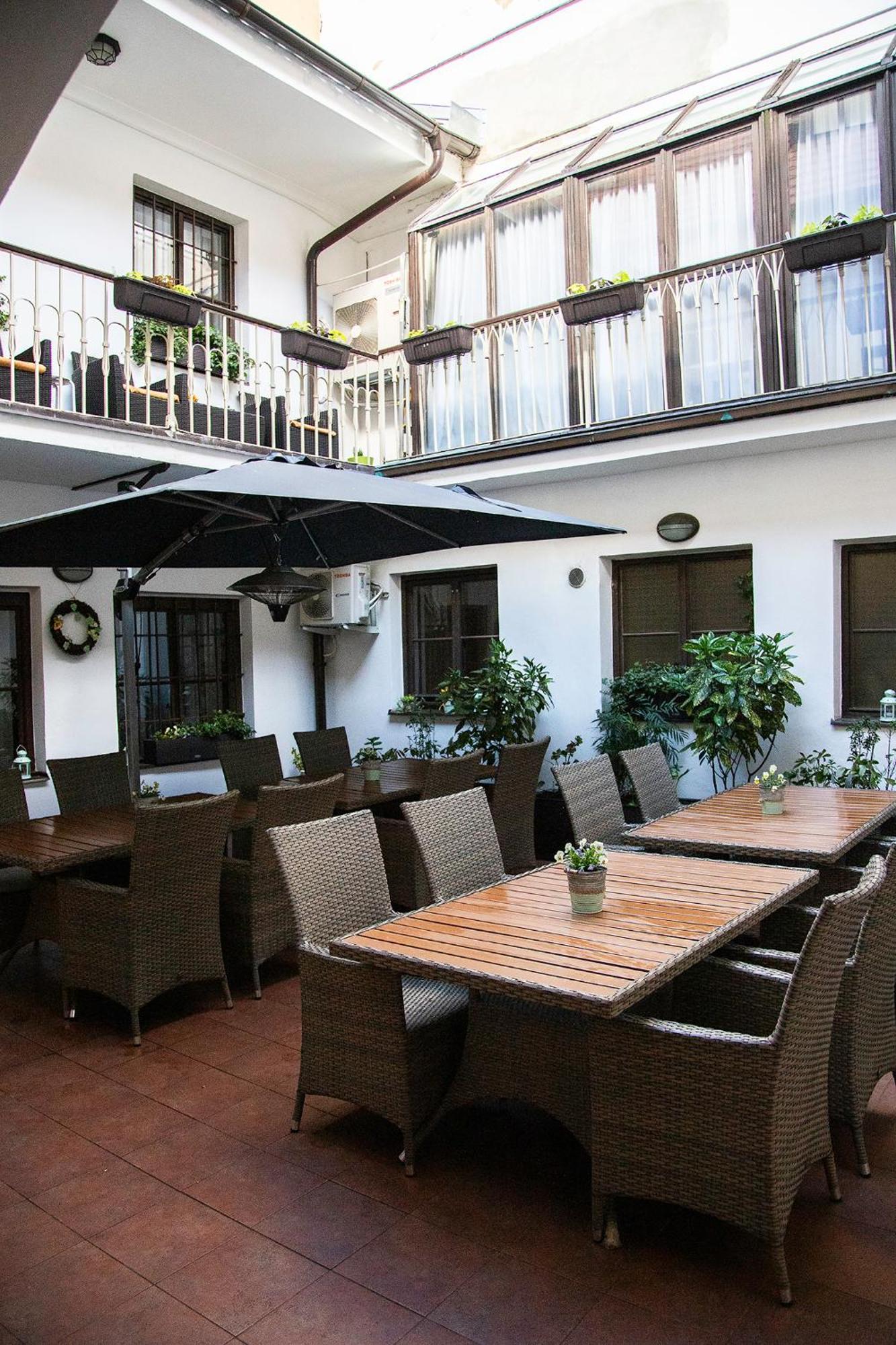 Old Prague House Bed and Breakfast Εξωτερικό φωτογραφία