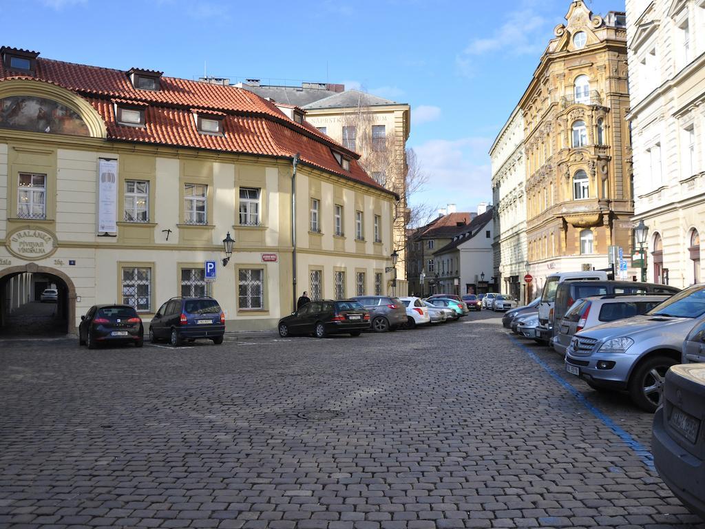 Old Prague House Bed and Breakfast Εξωτερικό φωτογραφία